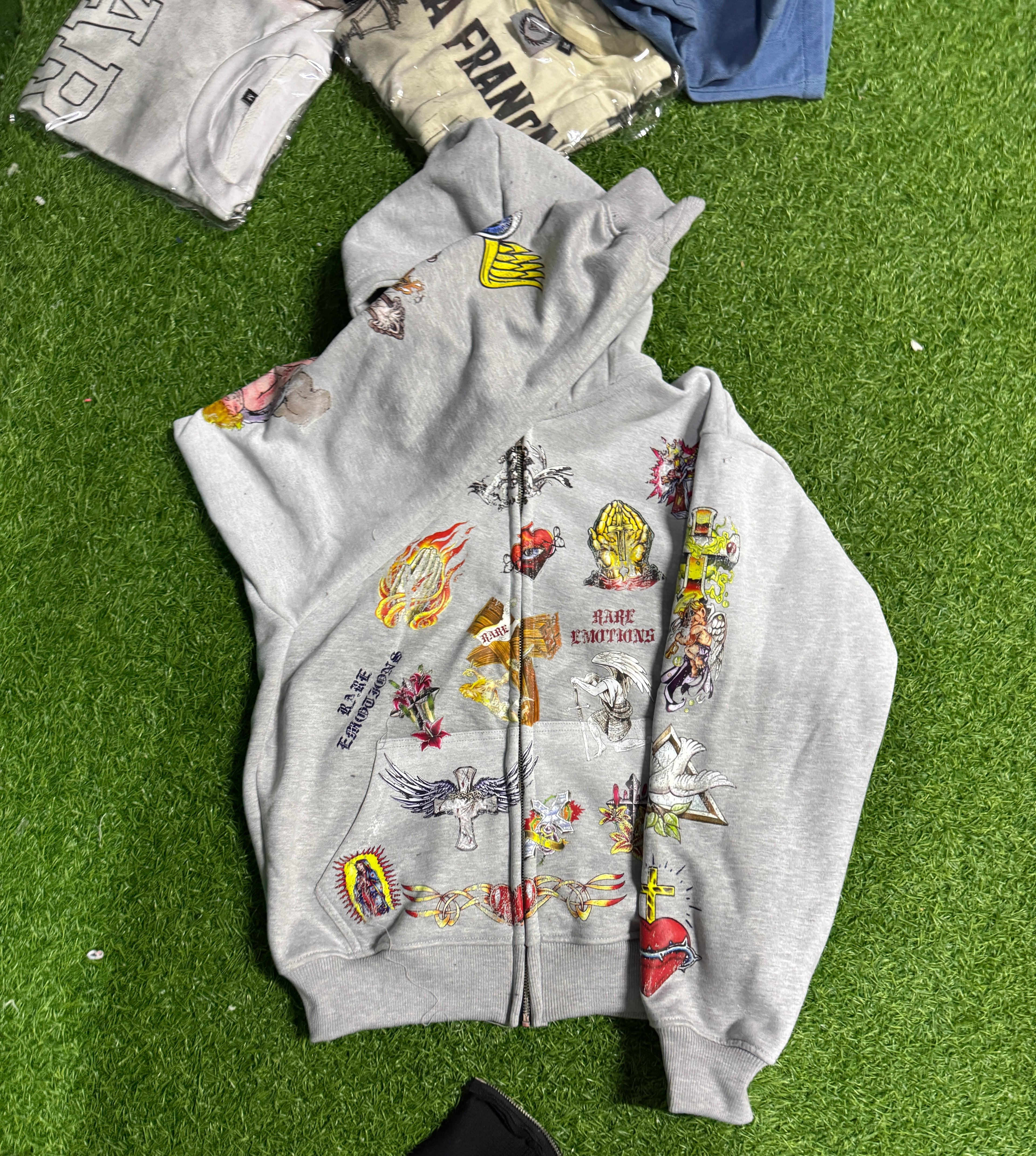 Deceived Emotions Hoodie (grey)